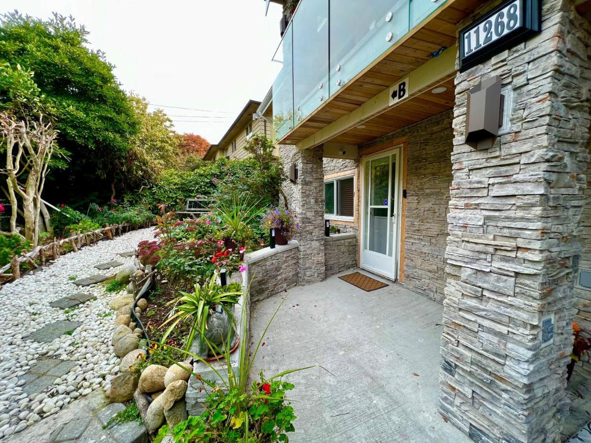 Resort Style Home Living With Private Pool And Hottub Delta Esterno foto